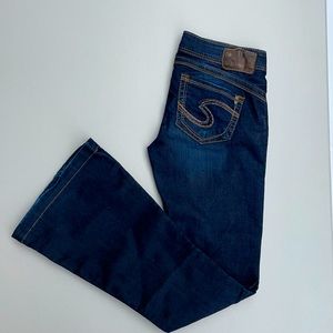 Silver Jeans super flare- Camden Rose Bell